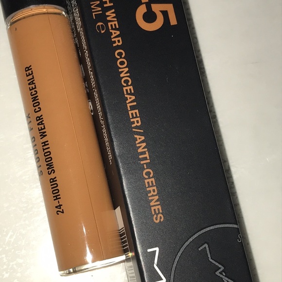 x1 MAC SMOOTHWEAR CONCEALER (CHOOSE YOUR SHADE) BRAND NEW BOXED - Picture 6 of 8